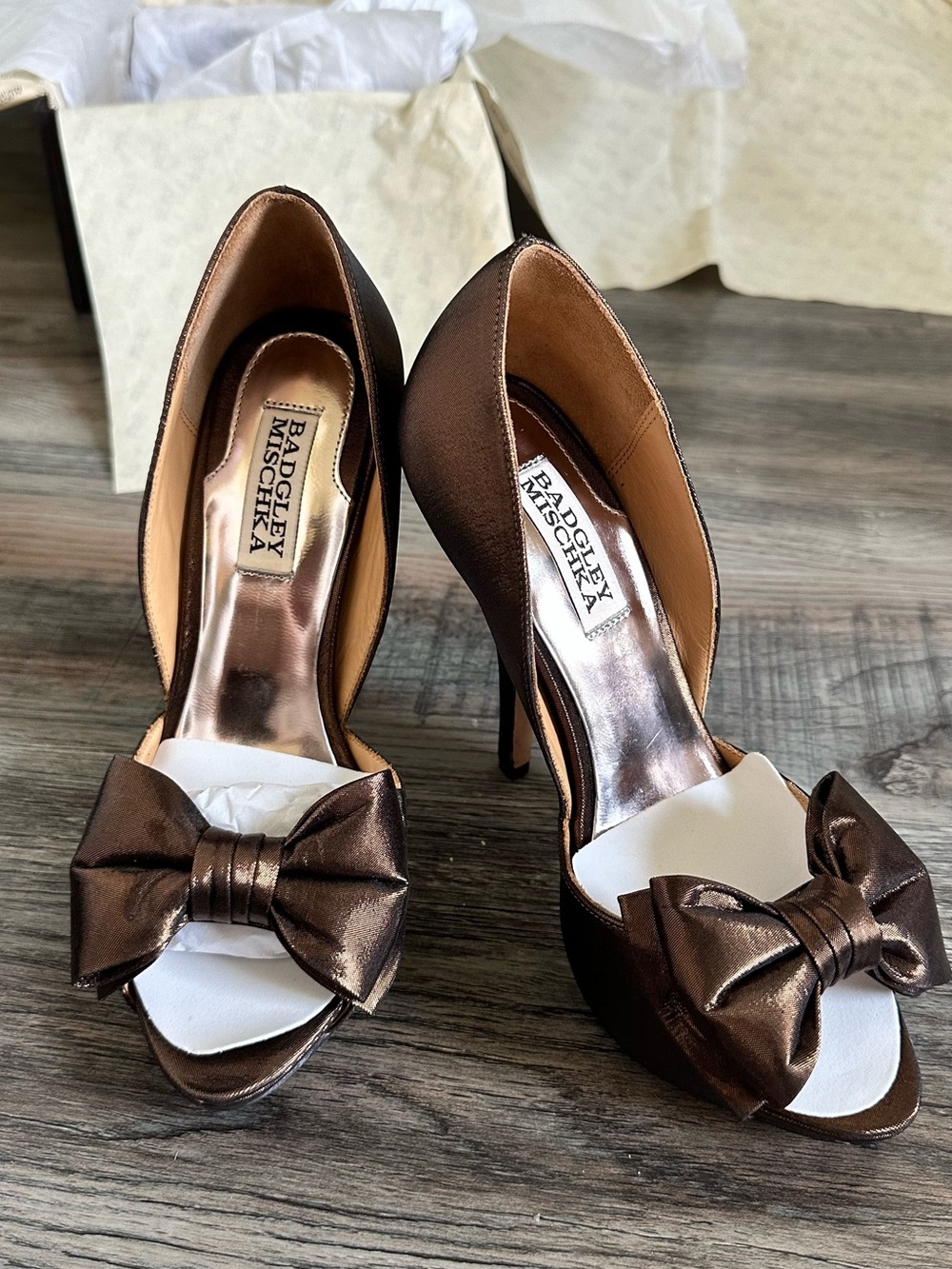 Badgley Mischka Bronze Satin Peep-Toe Bow Heels